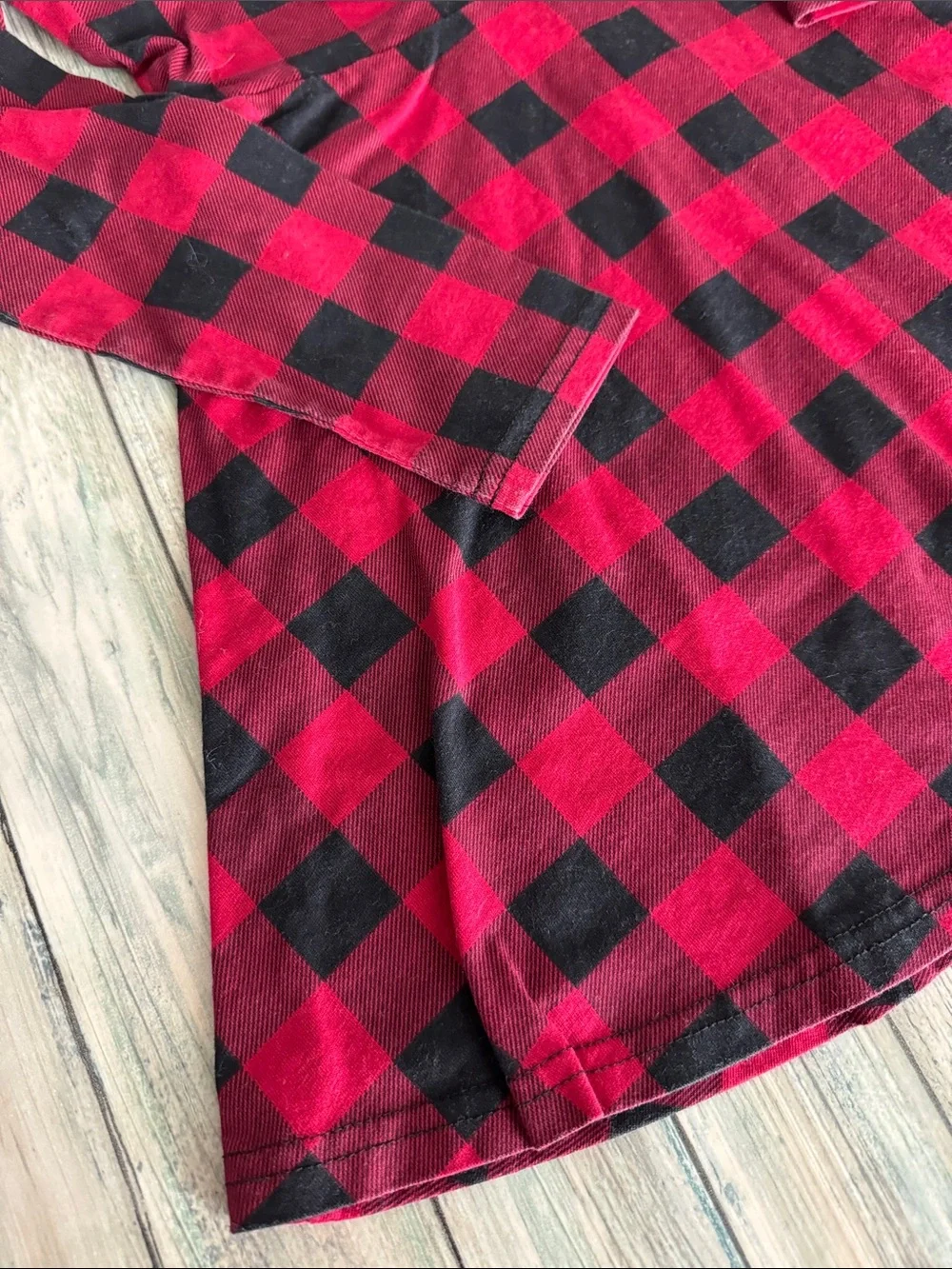The Children's Place Red and Black Buffalo Plaid Long Sleeve Dress (Sz: 5/6) - Picture 2 of 9